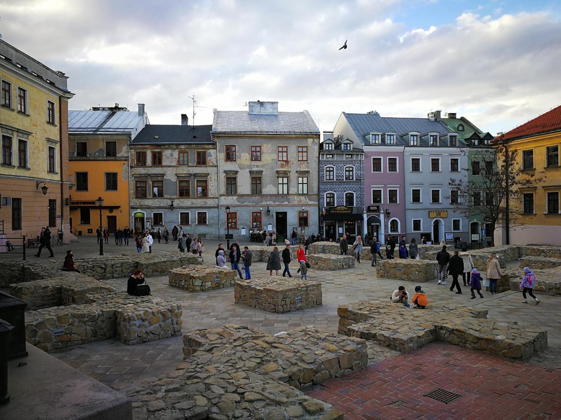 Albergue Dom Tu I Teraz Lublin Exterior foto